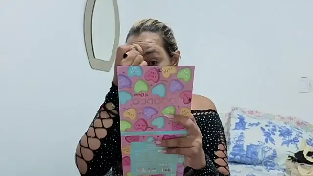 IsabelaAcosta online show from May 2, 2026, 3:50 pm