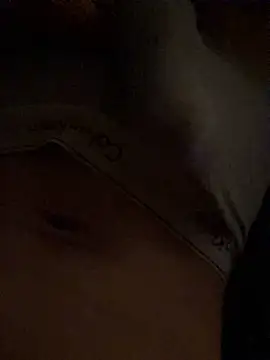 dario2222 online show from April 24, 2026, 10:34 pm