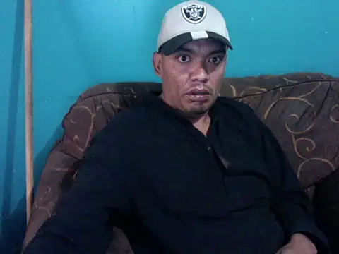 latinomoreno95 online show from June 6, 2026, 6:35 pm