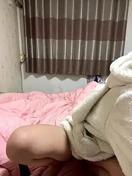 Xixi-07 online show from January 7, 2026, 12:21 pm