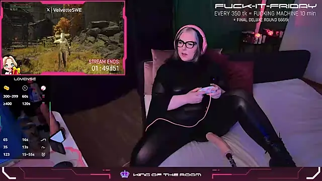 Snapshot of VelvetteSWE chatting on May 8, 2026, 5:39 pm VelvetteSWE online show from May 8, 2026, 5:39 pm