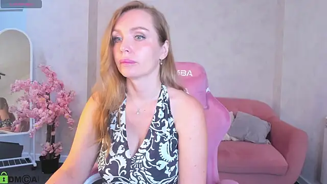 Marie Hayes online show from June 16, 2026, 1:05 am
