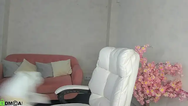 Marie Hayes online show from May 31, 2026, 1:11 am