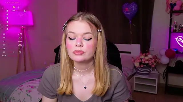 Elioraa online show from February 2, 2026, 5:23 pm