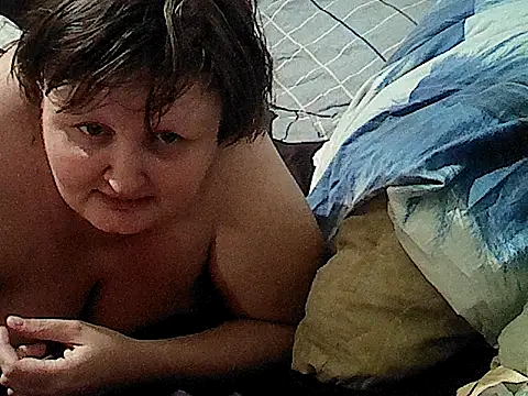 nataly4560 online show from February 28, 2026, 9:25 pm