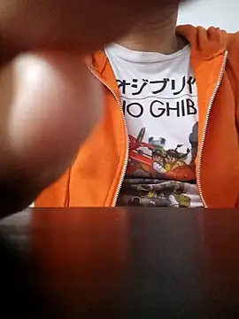 Henrytsuzuki online show from January 9, 2026, 6:15 pm