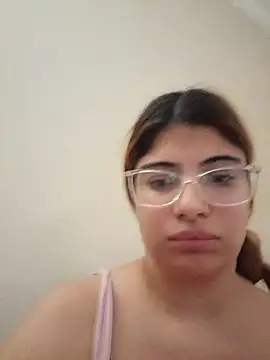 ruivinha09k online show from July 19, 2026, 6:37 pm