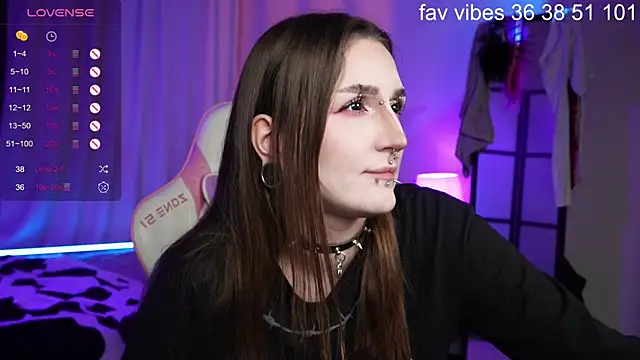 Alice Goth online show from July 24, 2026, 3:35 am
