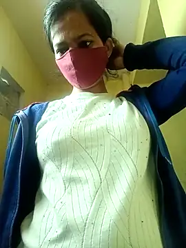 Namrta cute online show from February 5, 2026, 2:51 am