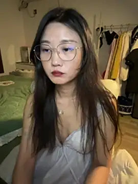 AnnieLi888 online show from February 28, 2026, 5:34 pm