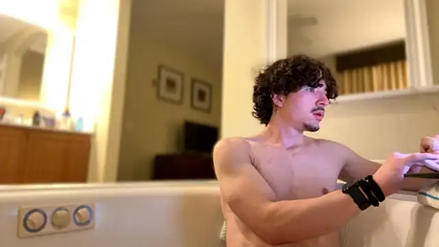 whereisefl online show from February 5, 2026, 4:41 am