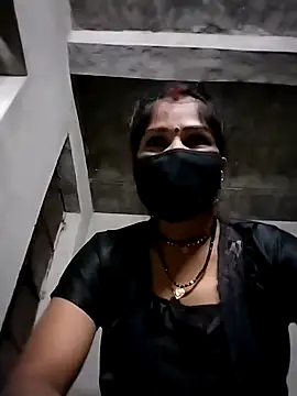 Snapshot of Sapna_ravat chatting on February 16, 2026, 3:21 pm Sapna ravat online show from February 16, 2026, 3:21 pm