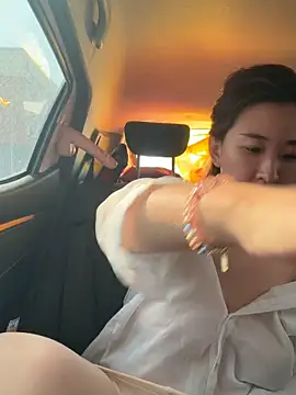 Jingjingxiang-520 online show from March 16, 2026, 7:01 am