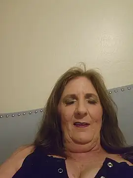 HotAzMilf online show from January 16, 2026, 8:18 am