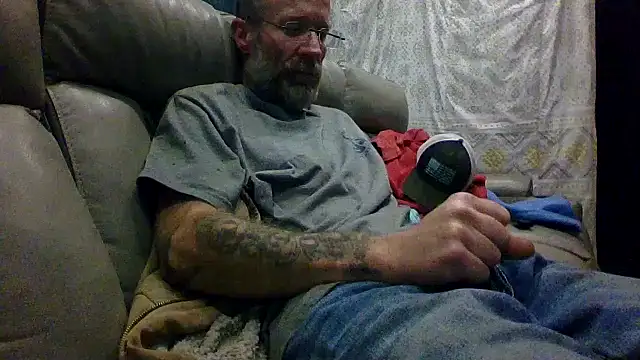 tittycum3636 online show from February 8, 2026, 11:08 am