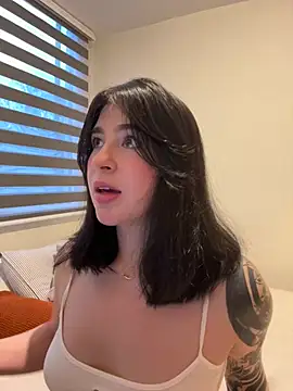 Snapshot of evelynrosess1 chatting on July 2, 2026, 11:11 pm evelynrosess1 online show from July 2, 2026, 11:11 pm