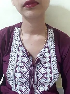 Kanchan7909 online show from August 3, 2026, 4:24 pm