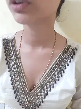 Kanchan7909 online show from August 2, 2026, 3:42 pm