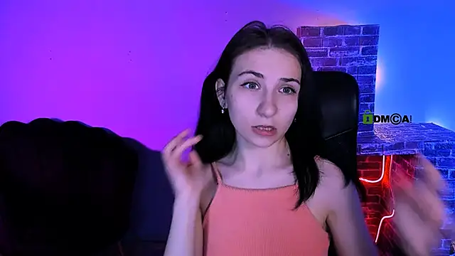 sweetie chloe  online show from February 4, 2026, 9:48 am