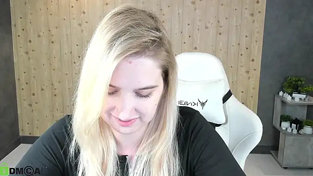 SoftLana online show from February 6, 2026, 4:08 am