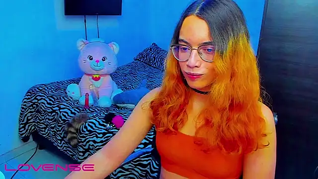 lillykittyyy online show from March 30, 2026, 3:19 am