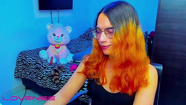 lillykittyyy online show from March 28, 2026, 3:18 am