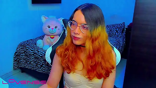 lillykittyyy online show from May 10, 2026, 3:10 am