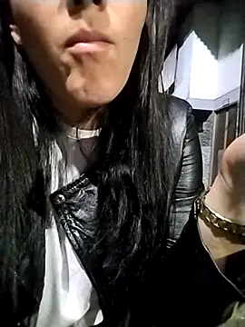 Snapshot of Astrid_williams chatting on March 9, 2026, 6:17 am Astrid williams online show from March 9, 2026, 6:17 am