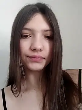 LunaTori456 online show from February 4, 2026, 9:37 am