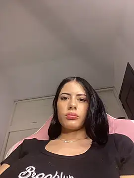 Snapshot of Baby_Meli chatting on April 11, 2026, 10:35 pm Baby Meli online show from April 11, 2026, 10:35 pm