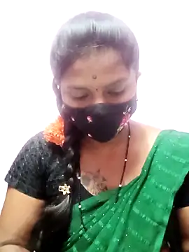 Tamil Hot Anu online show from May 9, 2026, 10:07 am