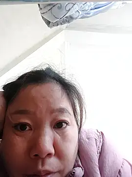 donaaa2 online show from January 8, 2026, 1:33 am