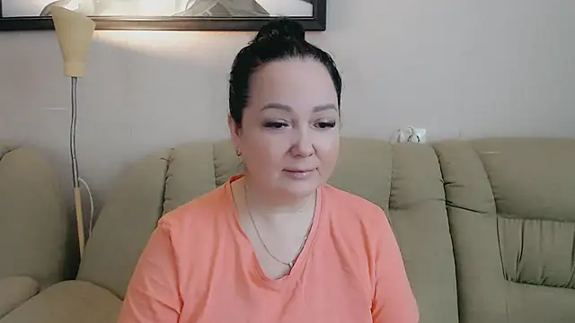 infinity loveliness online show from February 10, 2026, 6:23 am