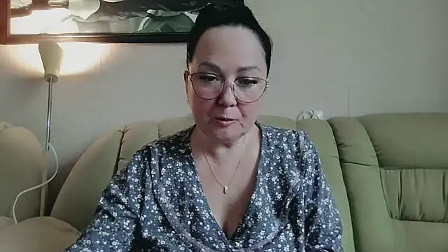 infinity loveliness online show from June 13, 2026, 6:33 am