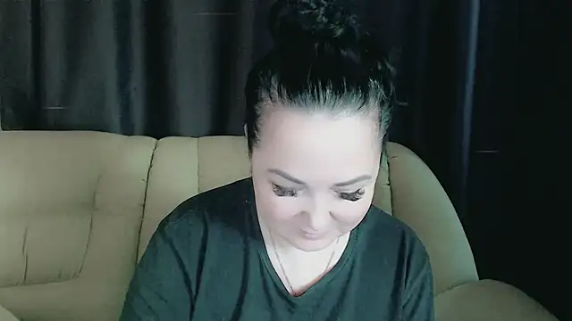 infinity loveliness online show from February 19, 2026, 7:16 am