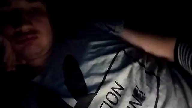 julialafemboy59 online show from March 12, 2026, 8:07 am