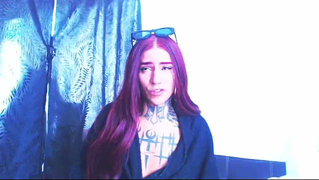 jazmin wolf online show from July 25, 2026, 6:58 pm