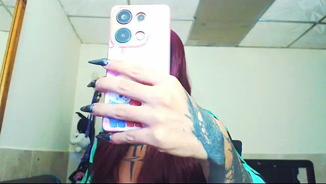 jazmin wolf online show from April 24, 2026, 11:12 am