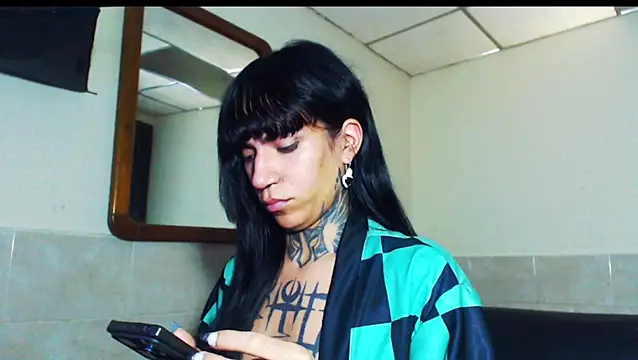 jazmin wolf online show from January 18, 2026, 12:52 pm