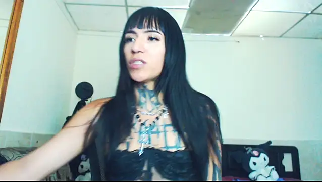 jazmin wolf online show from June 20, 2026, 4:56 pm