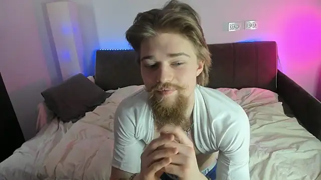 Snapshot of Lev_Miller chatting on February 20, 2026, 6:26 am Lev Miller online show from February 20, 2026, 6:26 am