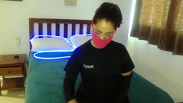 cubomarina online show from January 10, 2026, 8:48 pm