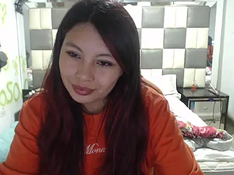 dulcecandy18 online show from January 17, 2026, 3:21 am