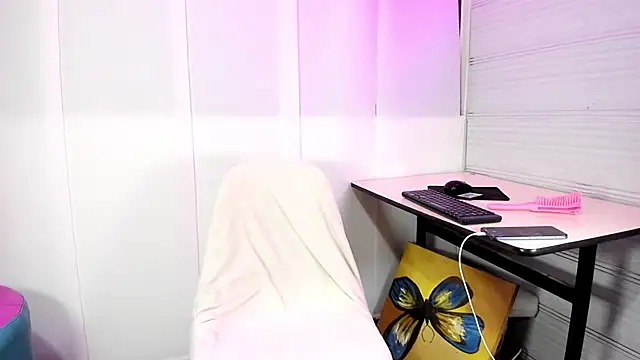 Sue blue online show from February 19, 2026, 3:47 am