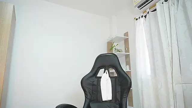 celestes777 online show from June 20, 2026, 8:14 pm