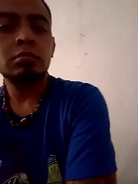 diablitoooxxx online show from March 4, 2026, 4:37 pm