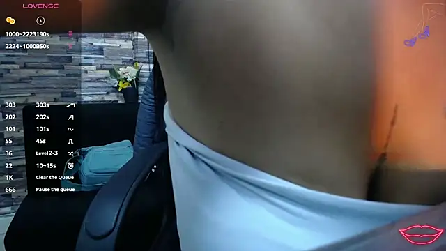 Snapshot of miaaboobs chatting on March 8, 2026, 1:25 pm miaaboobs online show from March 8, 2026, 1:25 pm