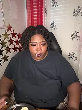 Chocolatebunnyxx96 online show from February 12, 2026, 10:42 pm