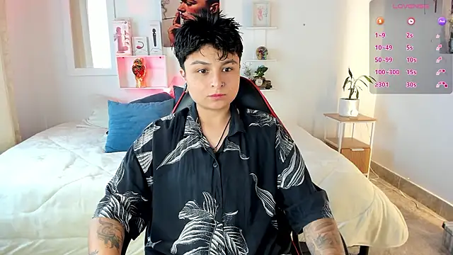 Snapshot of Zury_Ramirez chatting on March 9, 2026, 7:06 pm Zury Ramirez online show from March 9, 2026, 7:06 pm