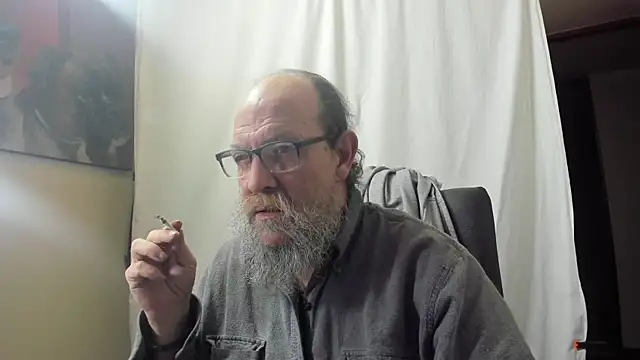 Uncle Hottie online show from January 5, 2026, 11:41 pm